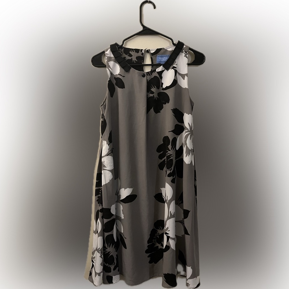 Simply Vera Vera Wang Black and White Floral Dress